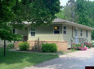 705 3rd St S, Waterville, MN 56096