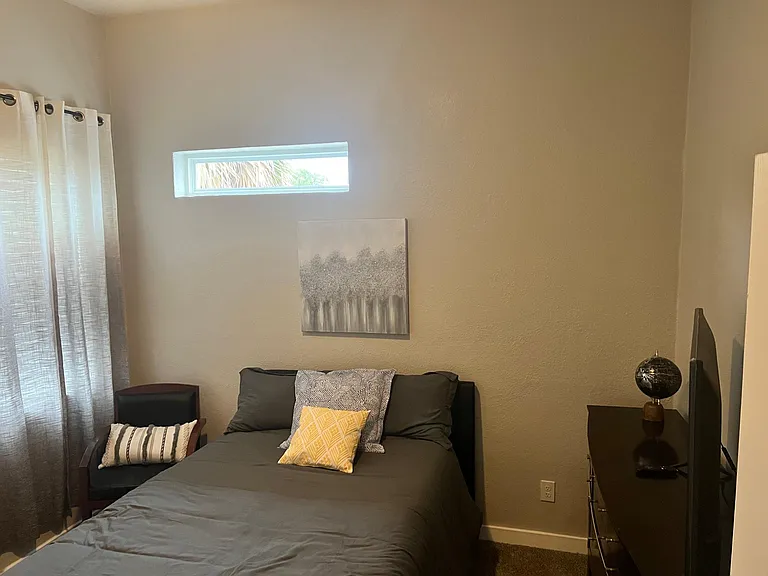 Martin Luther King Dr — Photo 13