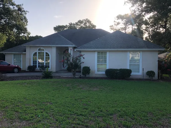 613 Cherry St, Neptune Beach, FL 32266