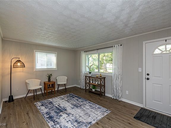4th image of 12503 Alton Dr