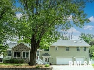 5022 N Park Pl, Peoria Heights, IL 61616