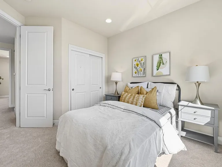 375 Santa Diana Ter — Photo 32