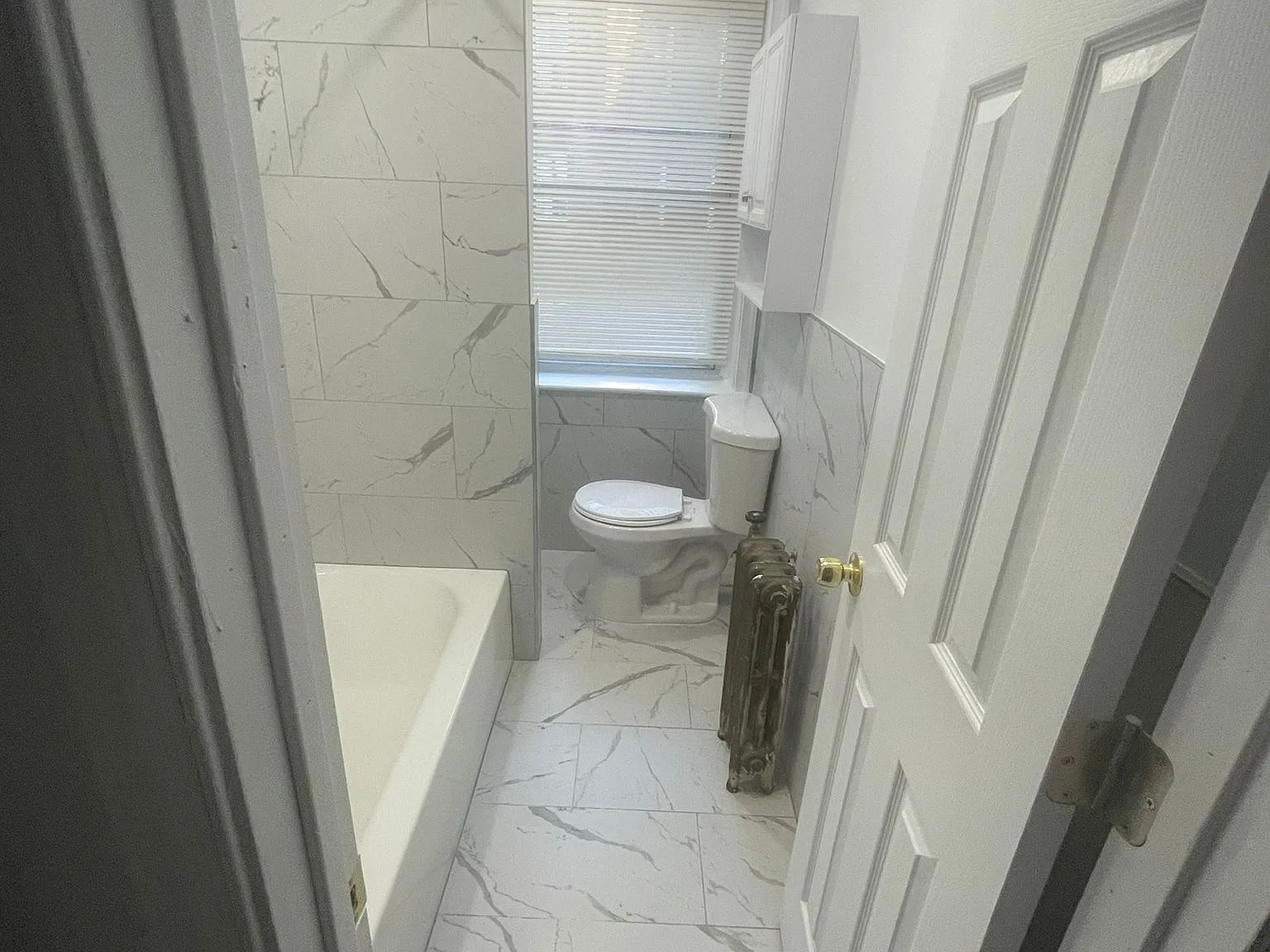 Studio, 390 sqft, $850 — Photo 3