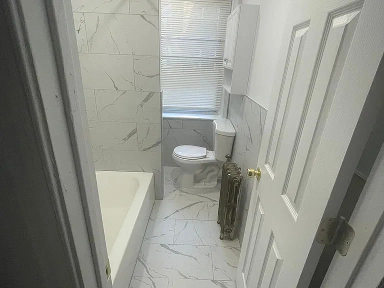 1100 S 58th St #306B — Photo 5