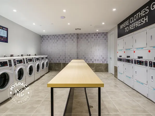 1499 Bedford Avenue image 42 of 46