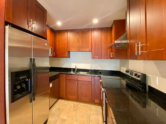 3rd image of 430 2nd Ave APT 2