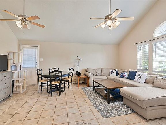 2nd image of 1436 Western Oaks Ct