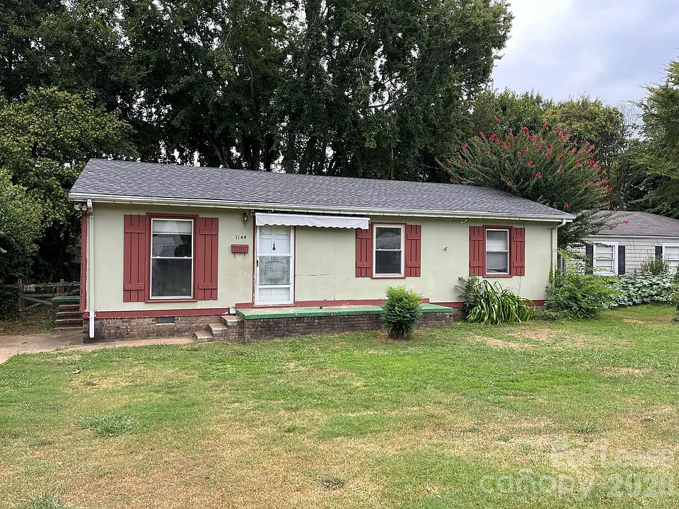 1144 Ellen Ave