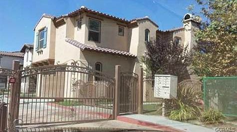 3rd image of 1461 S Palomares St