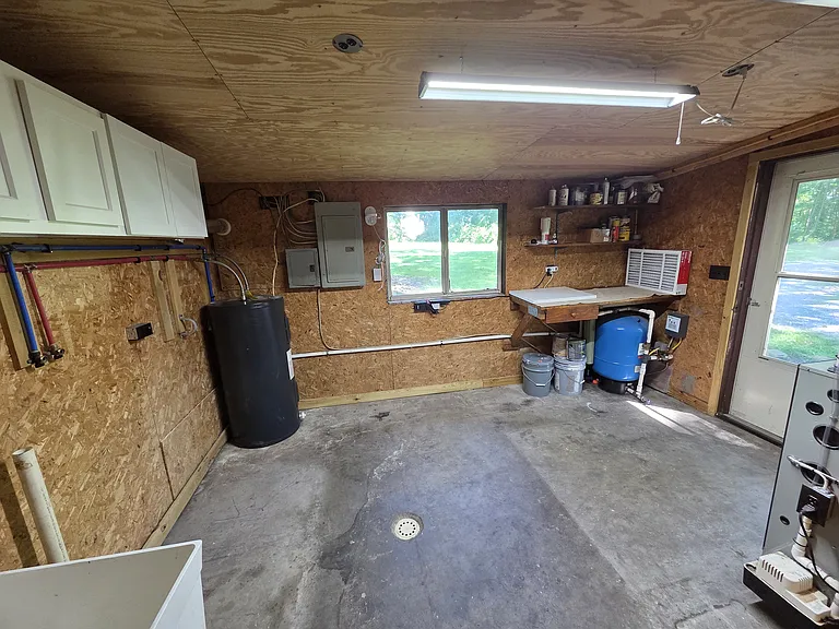 110 Chapel Rd — Photo 10
