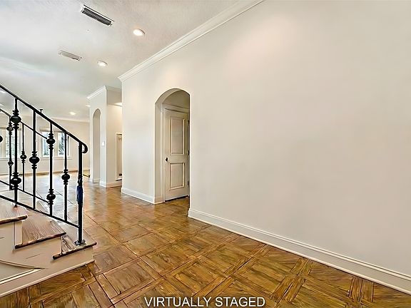 5th image of 39 Marsh Creek Rd