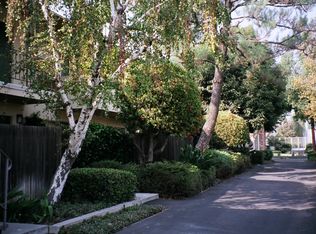 808 Santa Barbara St #B, Pasadena, CA 91101