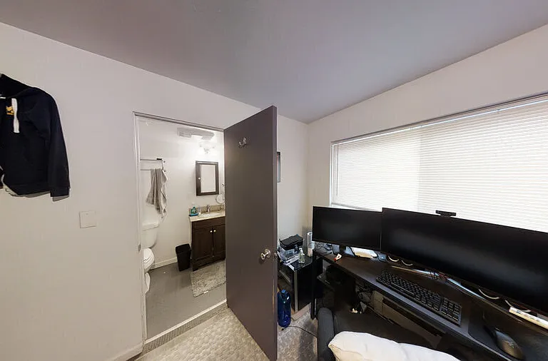 1548 Jones Dr #1548-3 — Photo 2
