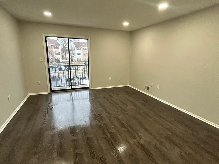 46 Voscek Ct #2 — Photo 4