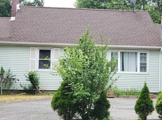 1058 Ferndale Blvd, Central Islip, NY 11722