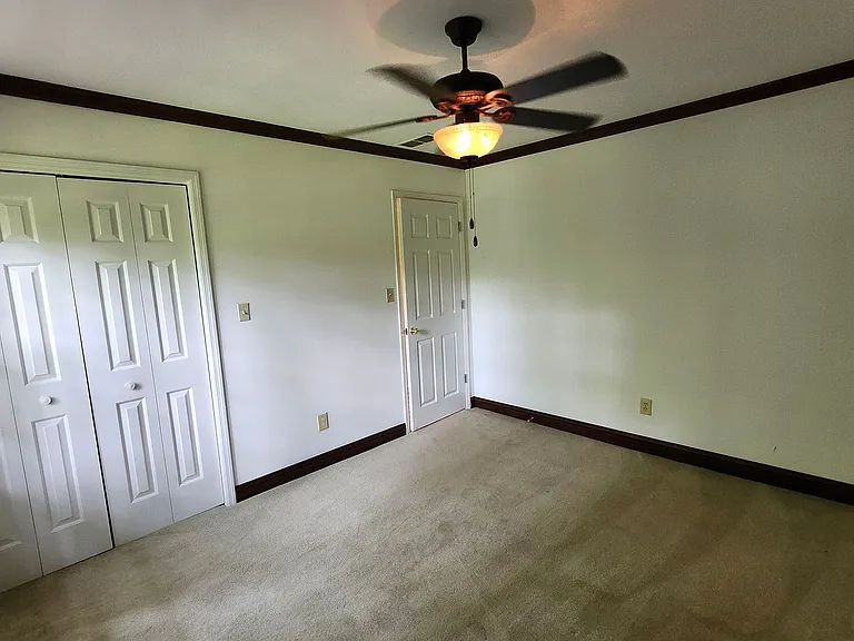 310 Milesford Ct — Photo 12