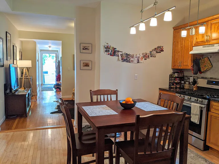 33 Osgood St — Photo 13