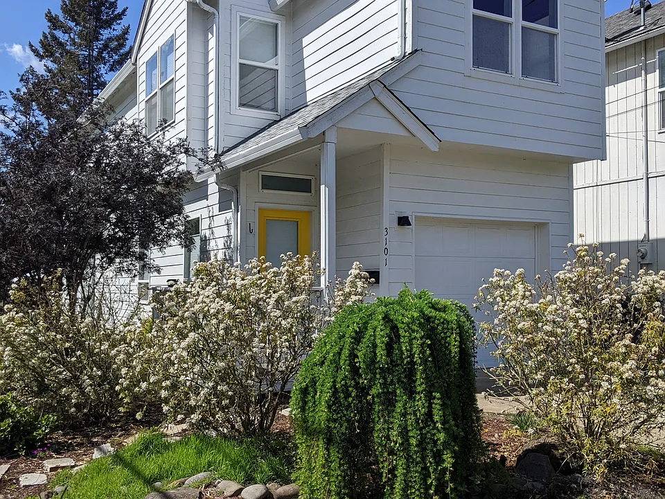 3101 NE 80th Ave