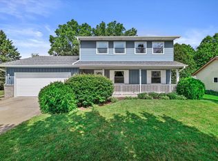 7902 S 66th St, Franklin, WI 53132