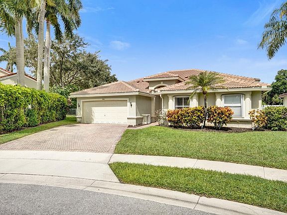 5th image of 5886 Bay Hill Circle