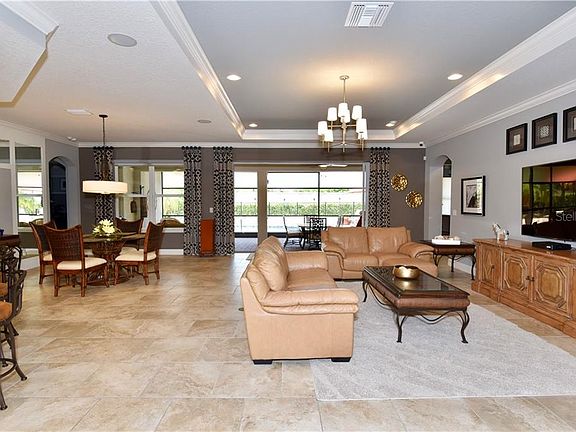 5th image of 3682 Arbor Chase Dr