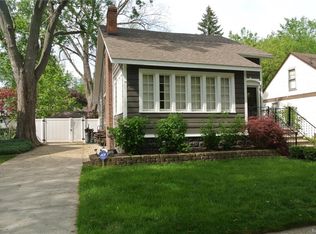39 Sylvan Ave, Pleasant Ridge, MI 48069