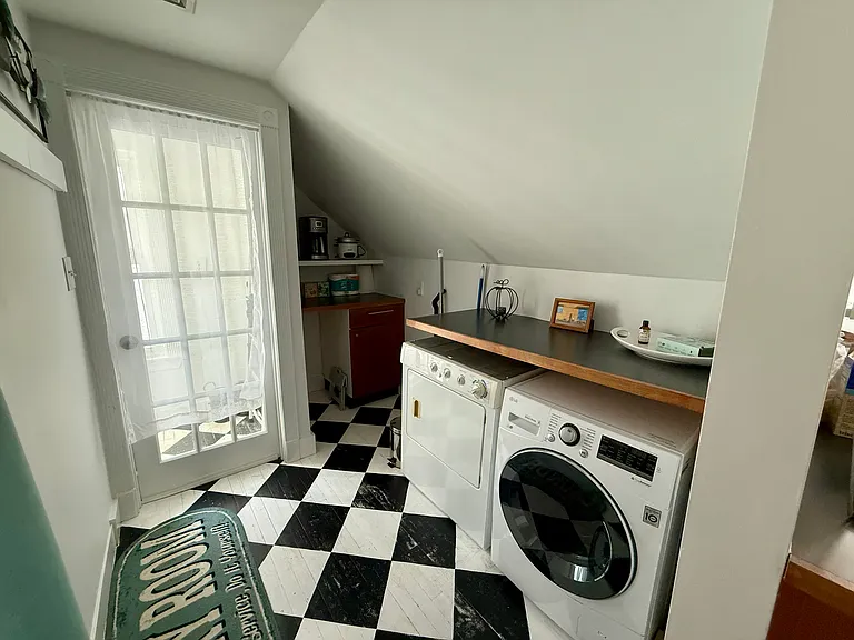 72 Lexington Ave #3 — Photo 18