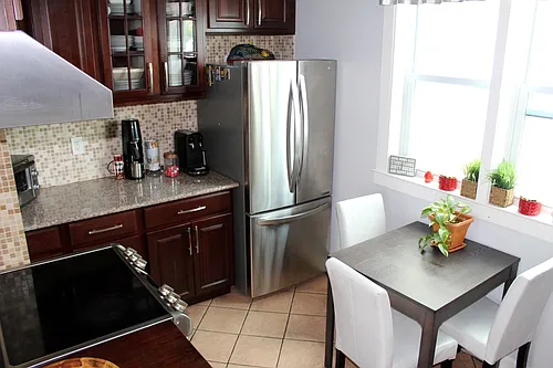 391 Semel Ave #2 Photo 1
