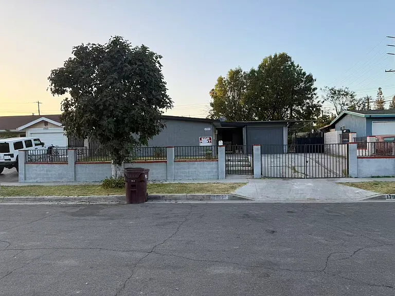 17977 Wellford Dr — Photo 5
