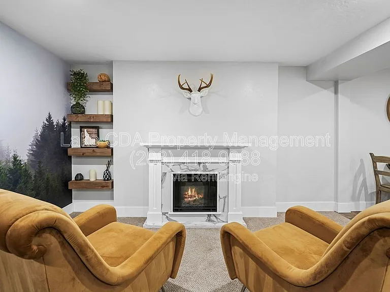 3870 N Honeysuckle Dr #B — Photo 11