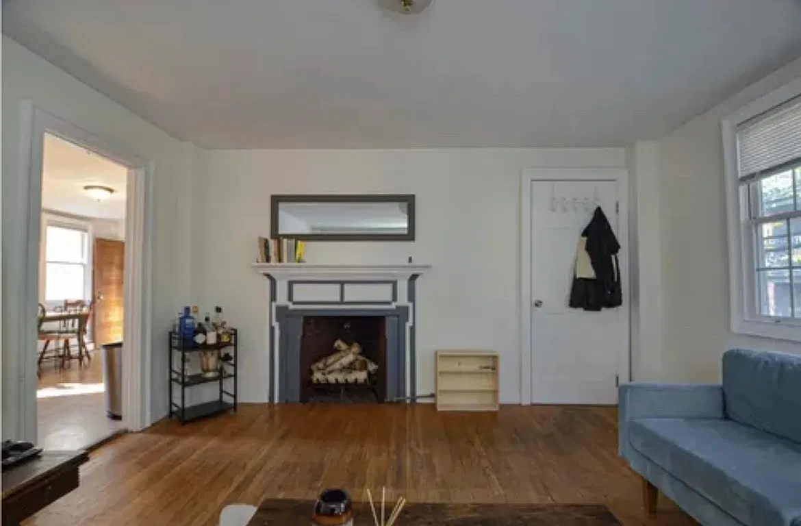 16 Arnold St — Photo 1