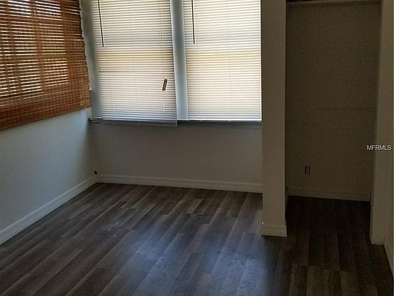 5th image of 1719 Newark St S