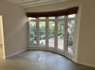 9521 W Olympic Blvd, Beverly Hills, CA 90212