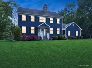 5 Edward Rd, Hopewell Junction, NY 12533