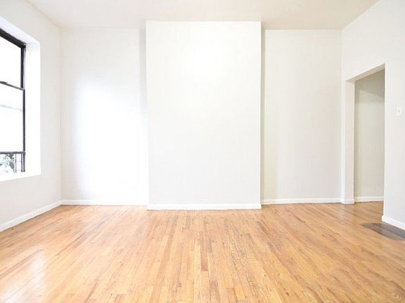 3rd image of 118 W 137th St APT 2A