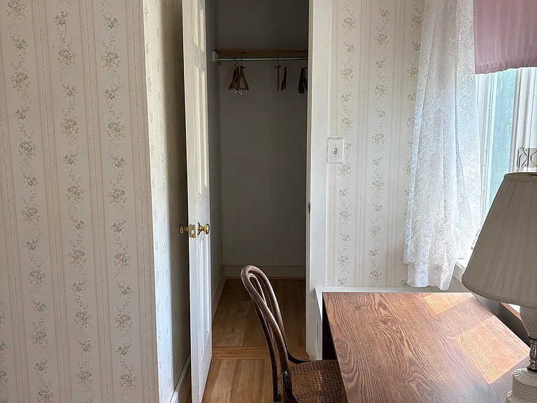 386 Day Rd — Photo 12