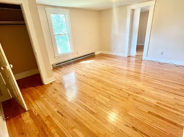 443 Walnut St, 443 Walnut St #C, Howard, PA 16841