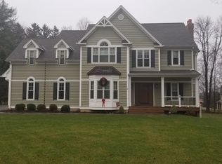 2 Krasco Rd, Oak Ridge, NJ 07438