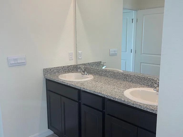 5371 Thistle Field Ct — Photo 13