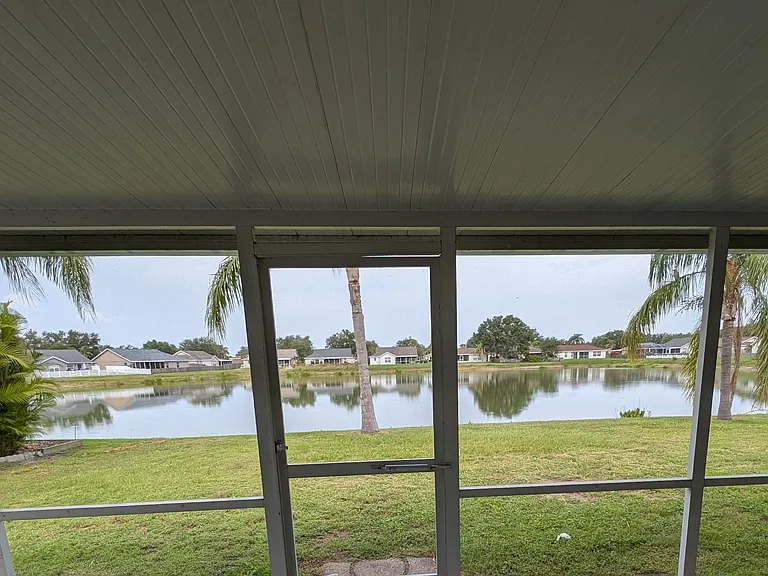 4223 Donnington Dr — Photo 13