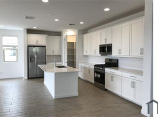 2713 S Barks Canyon Trl, Apache Junction, AZ 85119