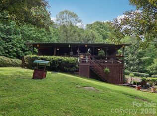 457 Shady Ridge Rd, Waynesville, NC 28785