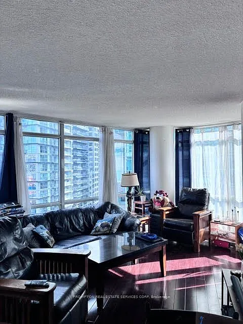 2 bed, $2,750 — Photo 4
