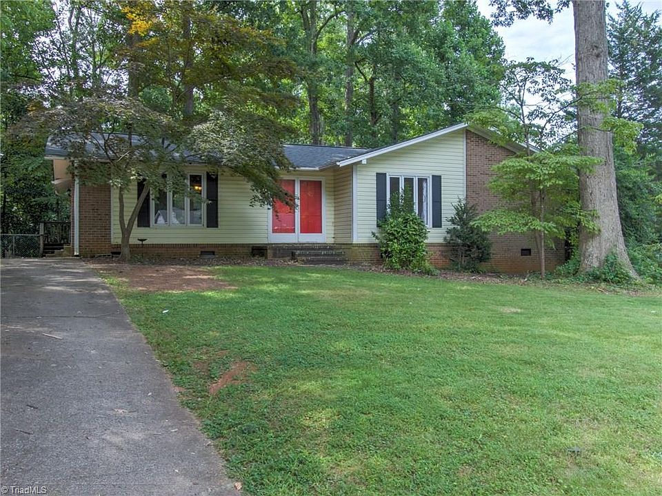 1st image of 5 Shawfield Ct
