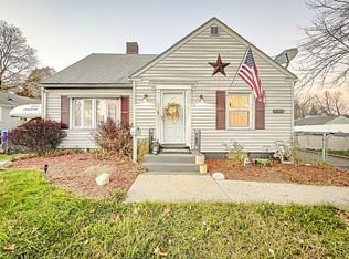 1023 Allen St, Springfield, MA 01118