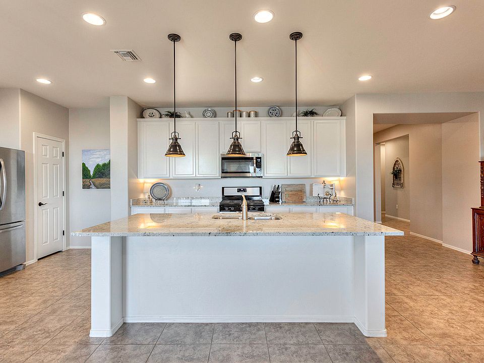 1st image of 1365 E Stronghold Canyon Ln