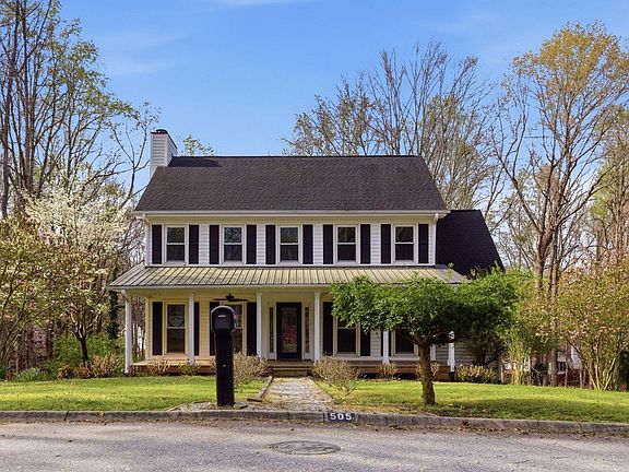 2nd image of 505 Foxhound Rd