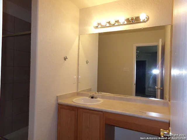 9131 Laguna Fls — Photo 14