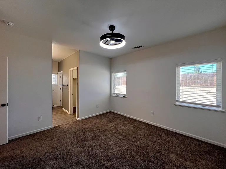 2209 Windrow Dr — Photo 23