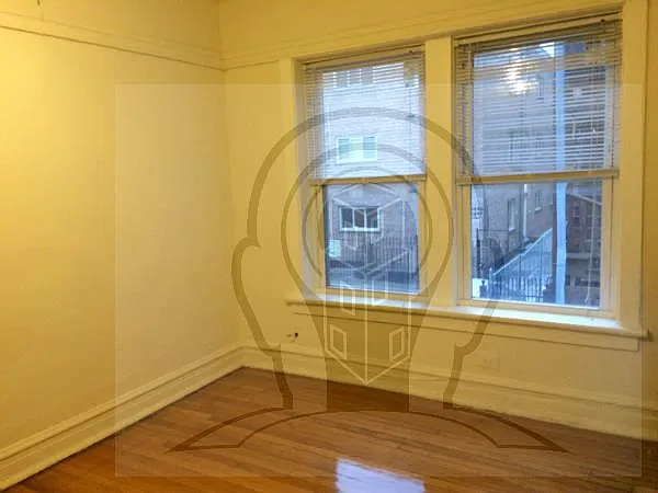 2 bed, 1.0 bath, 1200 sqft, $1,800 — Photo 4